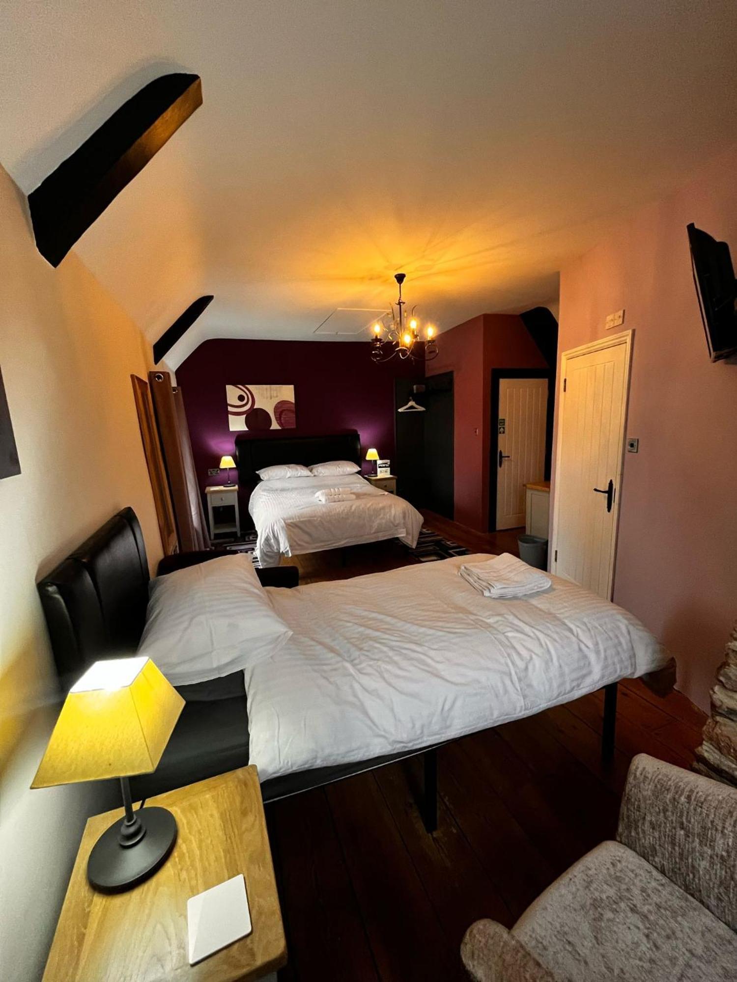 Old Manor House Bed & Breakfast Axbridge ภายนอก รูปภาพ