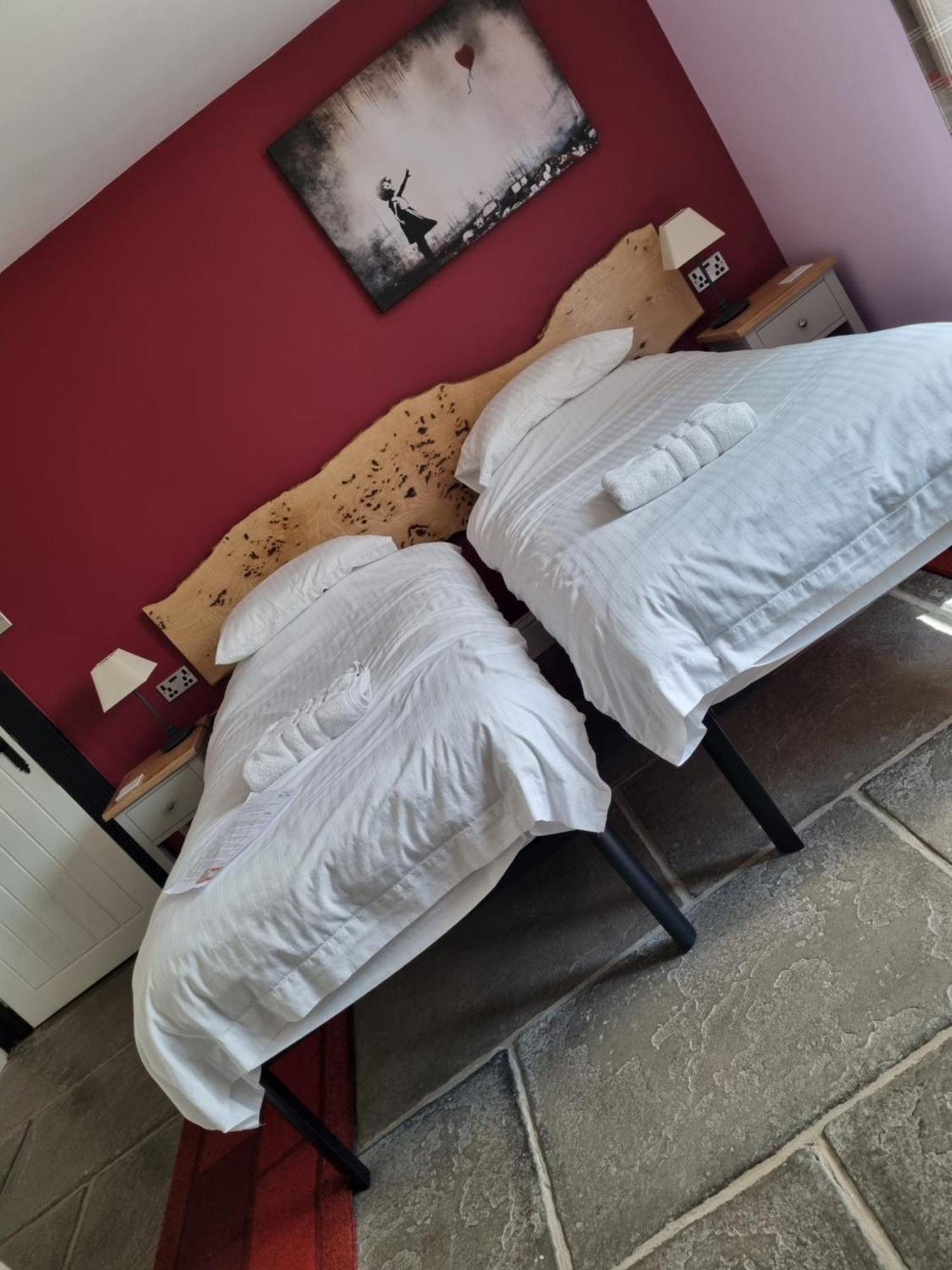 Old Manor House Bed & Breakfast Axbridge ภายนอก รูปภาพ
